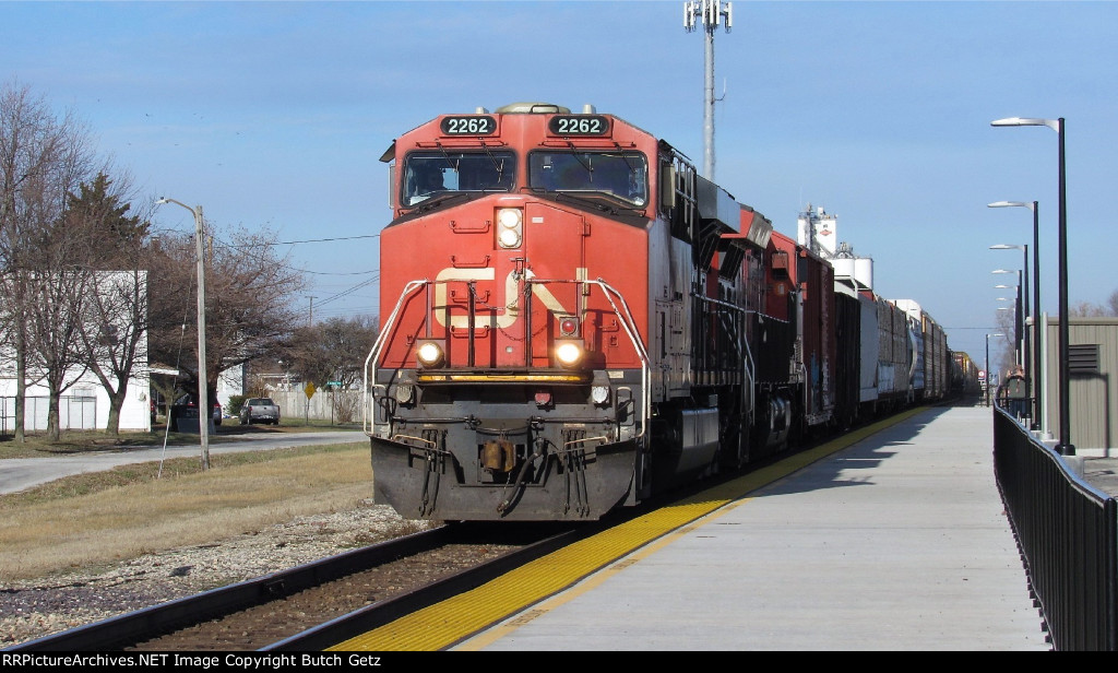 CN 2262